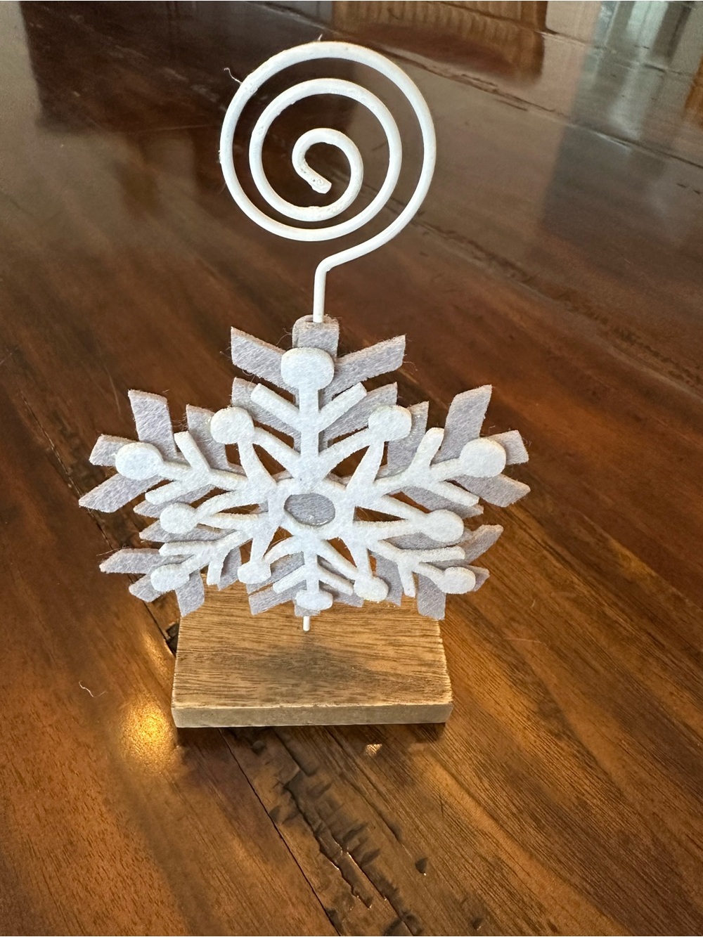 Pier 1 White Snowflake Card & Photo Holder